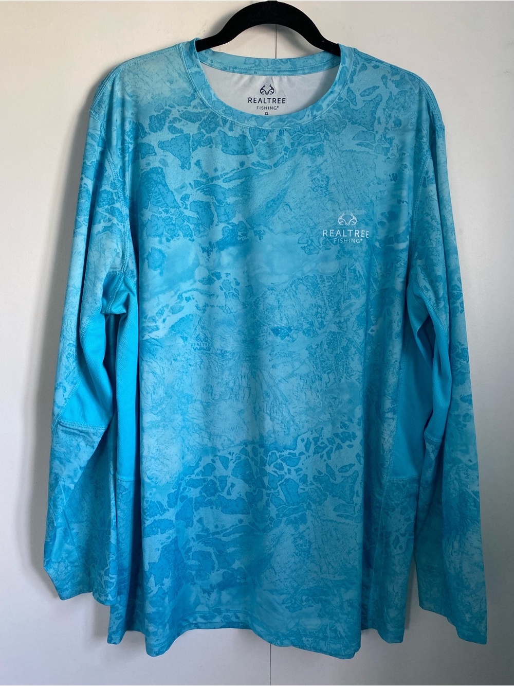 Realtree Blue Camo Fishing Long-Sleeve Performance Shirt